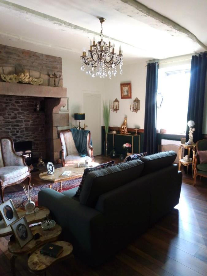 La Menardiere Serenitatis Chambre D'Hotes Petit Dejeuner Compris Corseul Eksteriør bilde